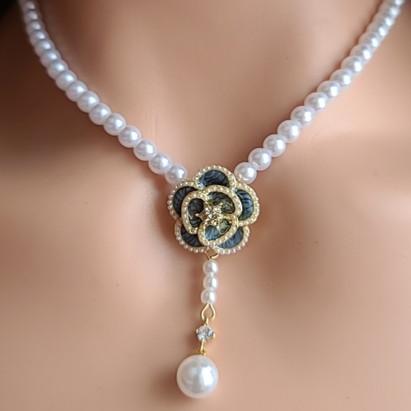 Pearl necklace - Picture 3 of 5